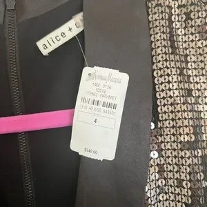 Alice and Olivia Neiman marcus jumpsuit flat beaded perfect for the  holidays NWT